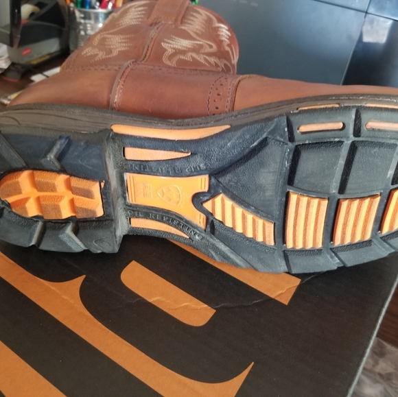 Men's size 7 Workhog pull on - Picture 2 of 7